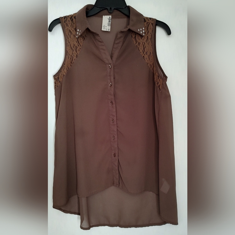 Alice Story sleeveless blouse